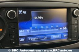 Toyota Yaris 1.0 VVT-i 2015 full