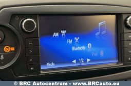 Toyota Yaris 1.0 VVT-i 2015 full