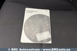 Toyota Yaris 1.0 VVT-i 2015 full