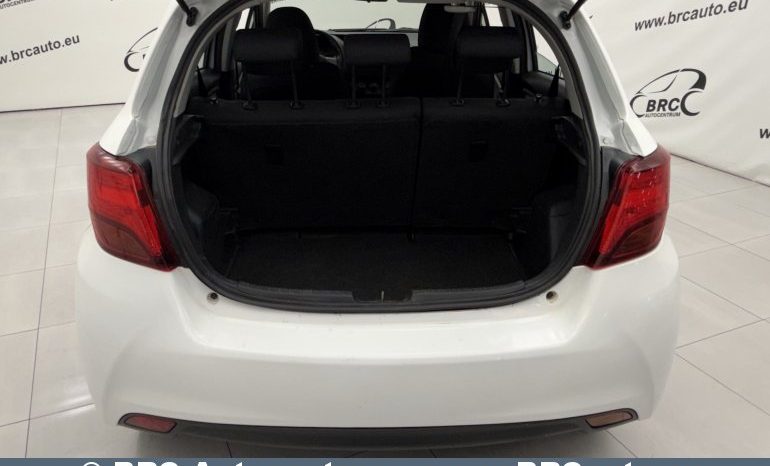 Toyota Yaris 1.0 VVT-i 2015 full