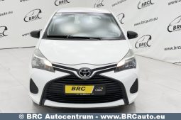 Toyota Yaris 1.0 VVT-i 2015 full