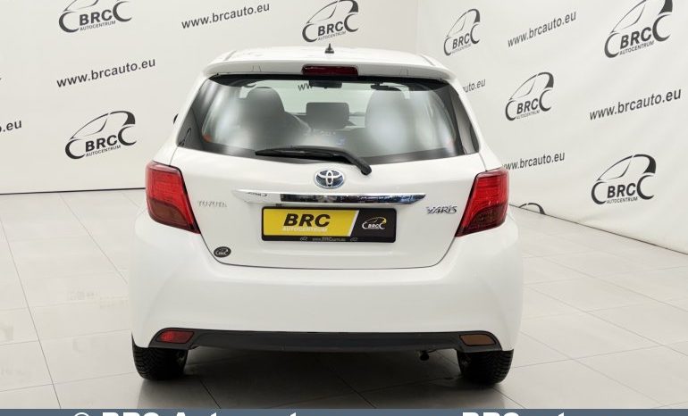 Toyota Yaris 1.0 VVT-i 2015 full