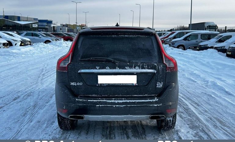 Volvo XC 60 D4 AWD Automatas 2015 full