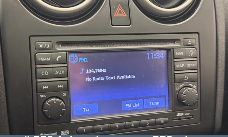 Nissan Qashqai 1.6 dCi 2013 full