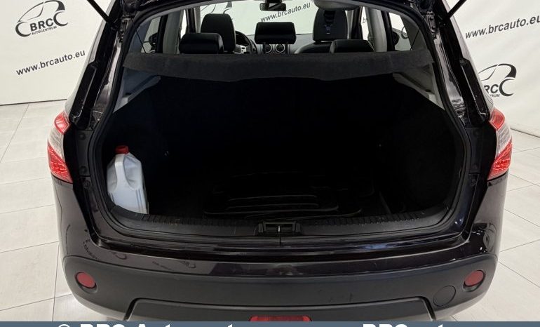 Nissan Qashqai 1.6 dCi 2013 full