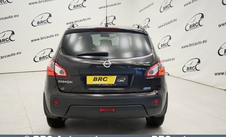 Nissan Qashqai 1.6 dCi 2013 full