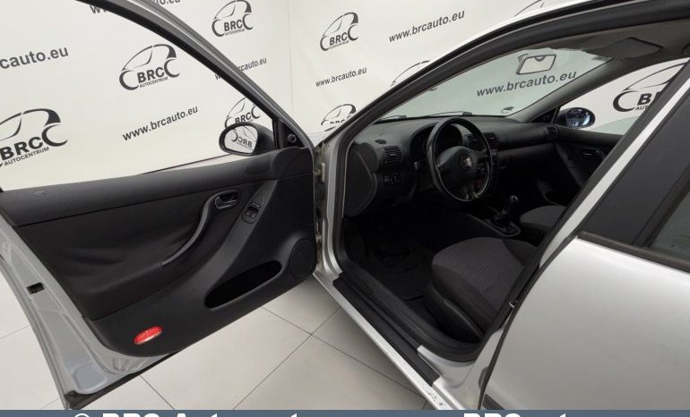 Seat Leon  2004 full