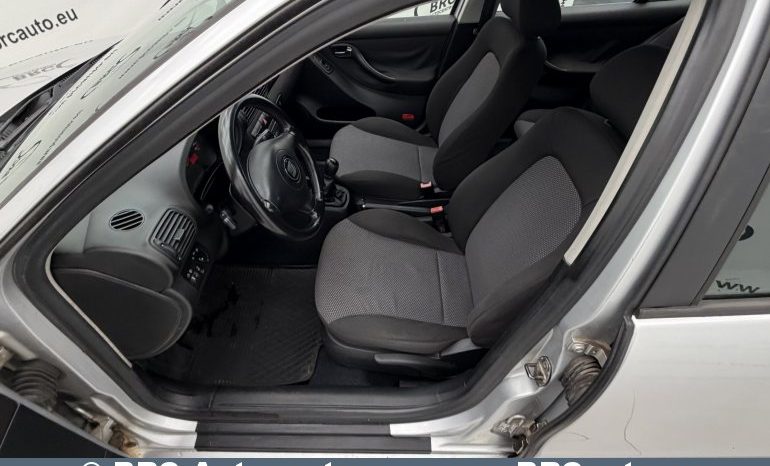 Seat Leon  2004 full