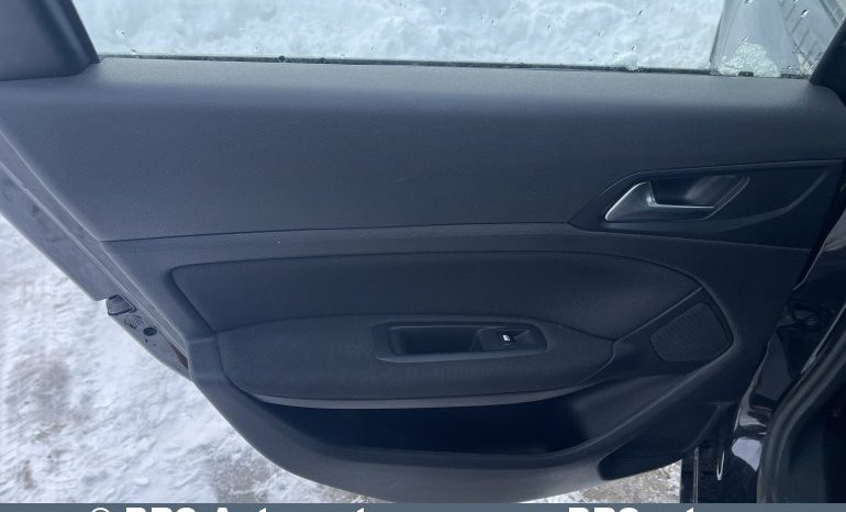 Peugeot 308 1.6 BlueHDI Automatas 2015 full