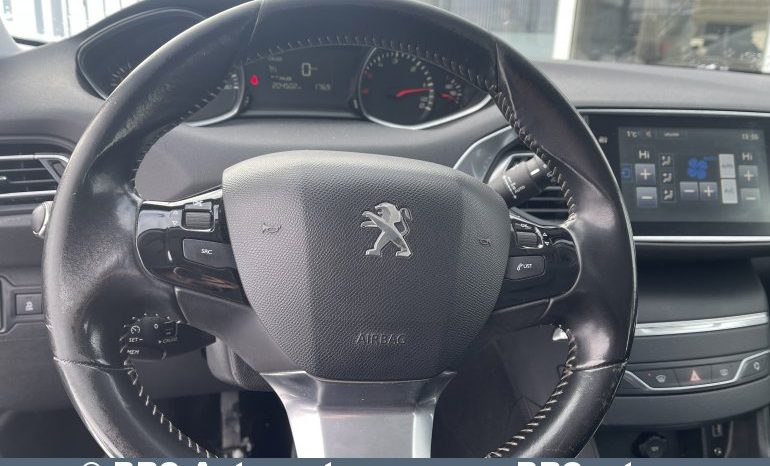 Peugeot 308 1.6 BlueHDI Automatas 2015 full
