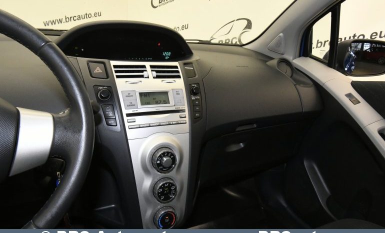 Toyota Yaris 1.4 D-4D Automatas 2007 full