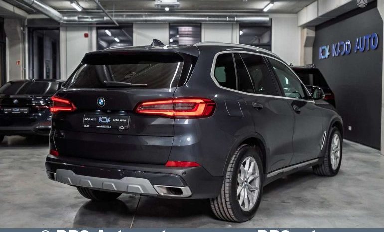 BMW X5  2019 full