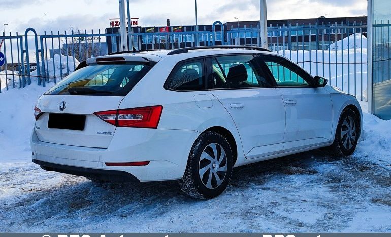Skoda Superb 1.6 TDI DSG Automatas 2017 full