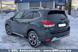 Subaru Forester 2.5i AWD Touring Automatas 2022 full