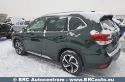 Subaru Forester 2.5i AWD Touring Automatas 2022 full