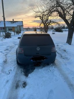 Volkswagen Golf 2004
