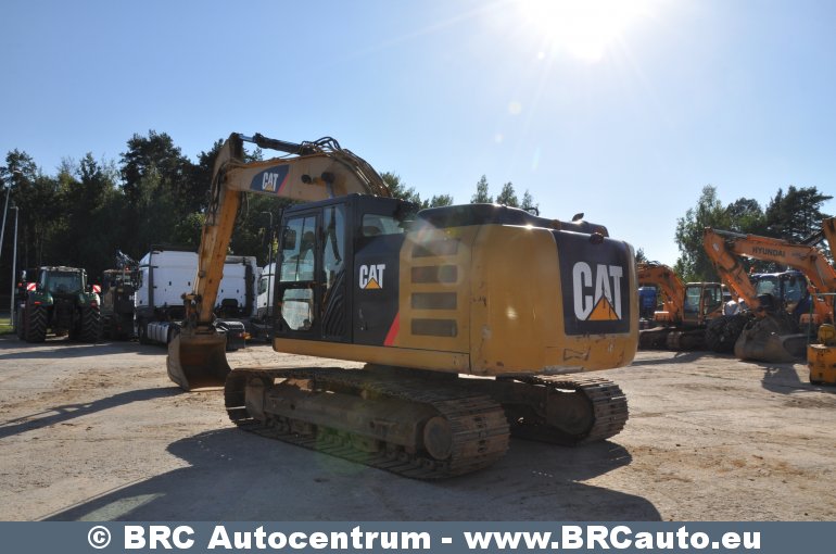 Caterpillar 320  2017