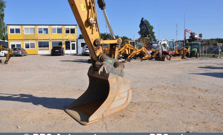 Caterpillar 320  2017 full