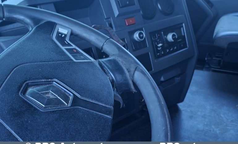 Renault T  2014 full