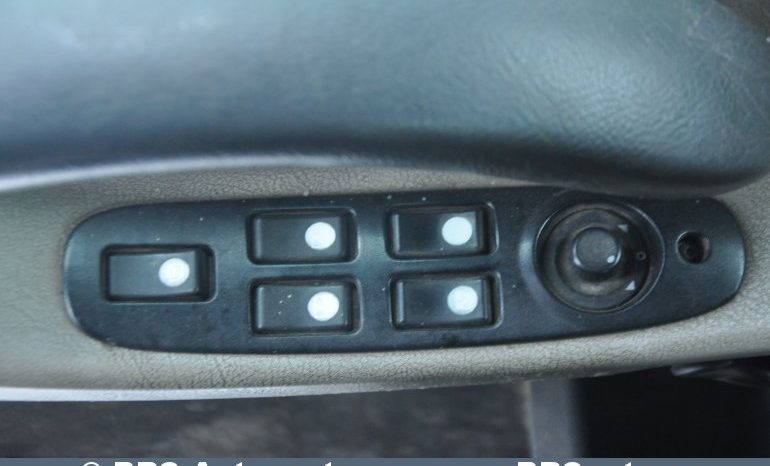 Renault Magnum  2009 full