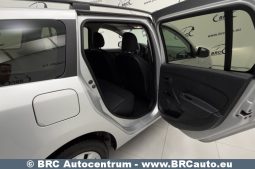 Dacia Logan 1.2i MCV 2016 full