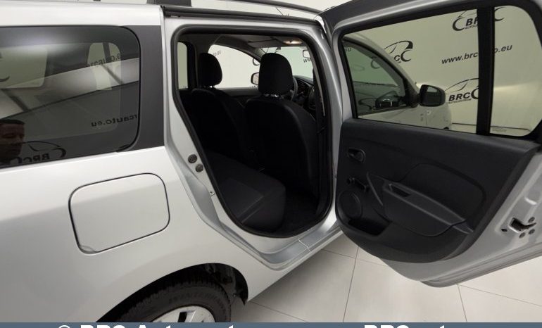 Dacia Logan 1.2i MCV 2016 full