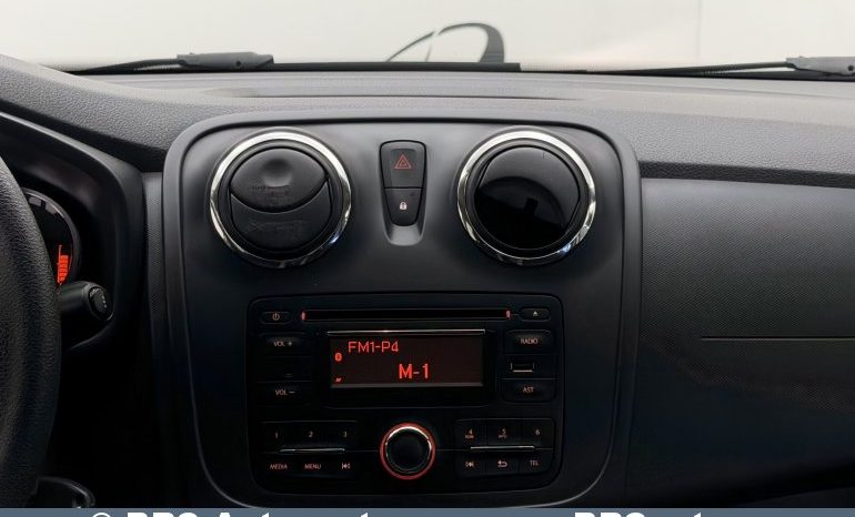 Dacia Logan 1.2i MCV 2016 full