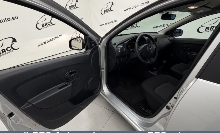 Dacia Logan 1.2i MCV 2016 full