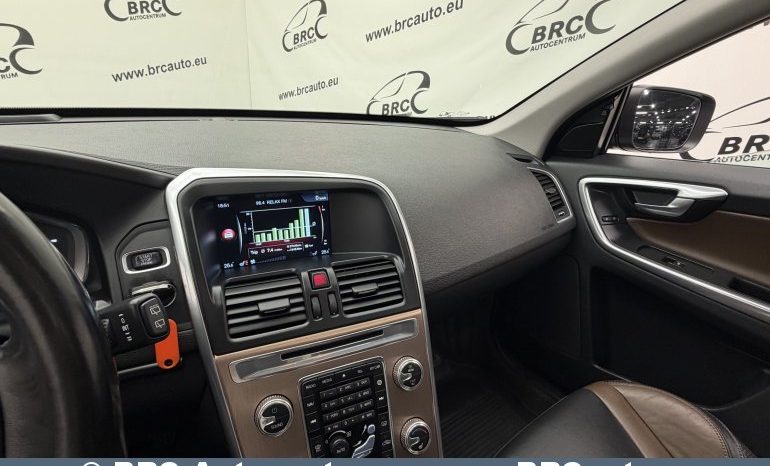 Volvo XC 60 D4 AWD Automatas 2015 full