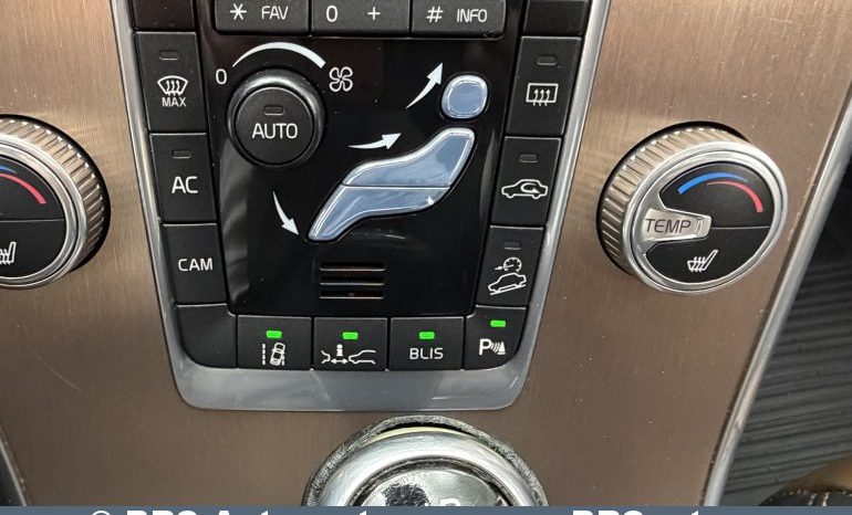 Volvo XC 60 D4 AWD Automatas 2015 full