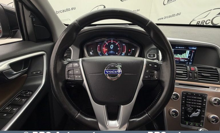 Volvo XC 60 D4 AWD Automatas 2015 full
