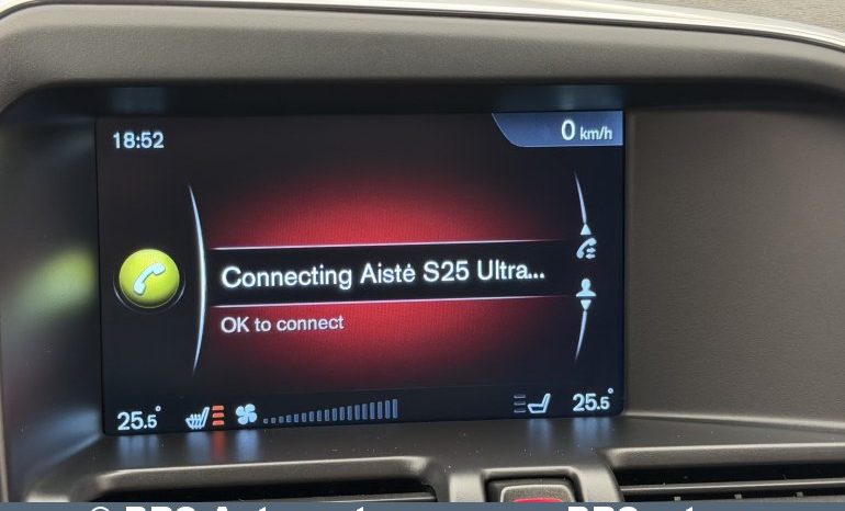 Volvo XC 60 D4 AWD Automatas 2015 full