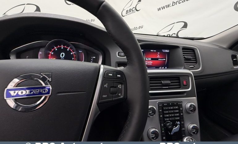 Volvo S60 T5 AWD Premier Automatas 2018 full