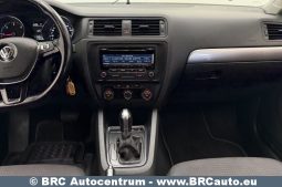 Volkswagen Jetta 2.0 TDI BLUEMOTION Automatas 2015 full