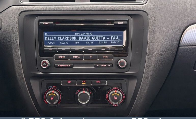 Volkswagen Jetta 2.0 TDI BLUEMOTION Automatas 2015 full