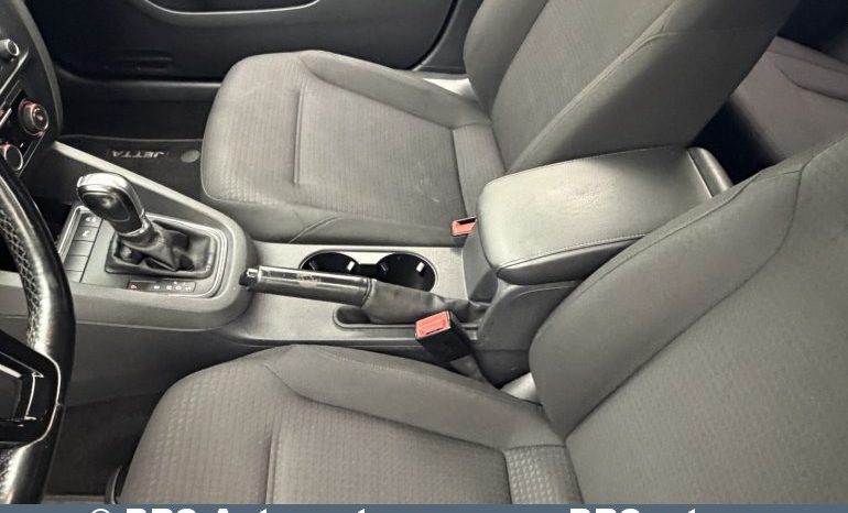 Volkswagen Jetta 2.0 TDI BLUEMOTION Automatas 2015 full