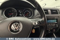 Volkswagen Jetta 2.0 TDI BLUEMOTION Automatas 2015 full