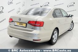 Volkswagen Jetta 2.0 TDI BLUEMOTION Automatas 2015 full