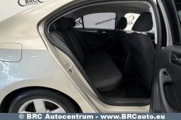 Volkswagen Jetta 2.0 TDI BLUEMOTION Automatas 2015 full