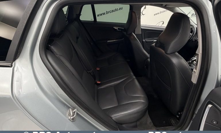 Volvo V60 Cross Country D3 Automatas 2016 full