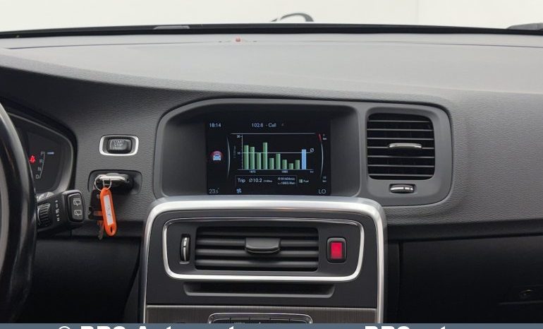 Volvo V60 Cross Country D3 Automatas 2016 full