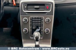 Volvo V60 Cross Country D3 Automatas 2016 full