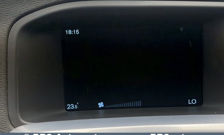 Volvo V60 Cross Country D3 Automatas 2016 full