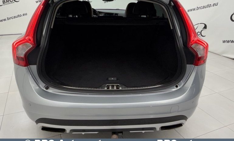 Volvo V60 Cross Country D3 Automatas 2016 full