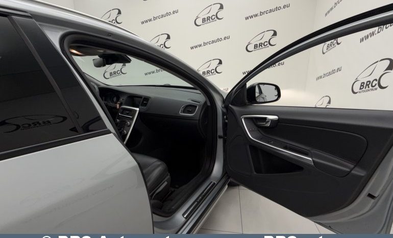 Volvo V60 Cross Country D3 Automatas 2016 full