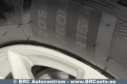 BMW 216 Active Tourer d Automatas 2016 full