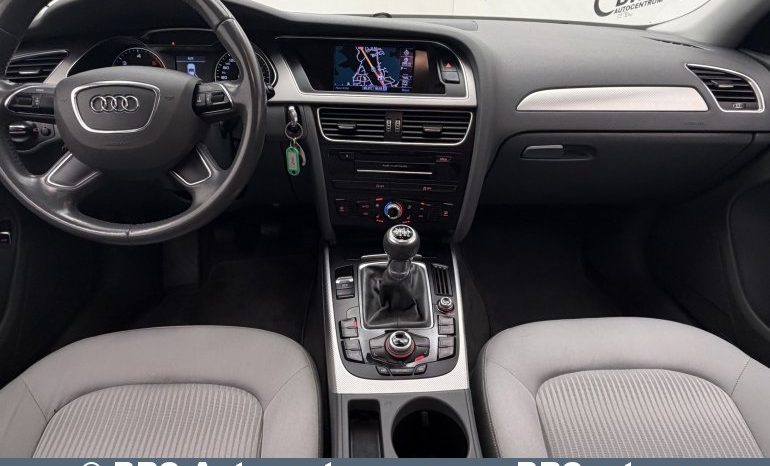 Audi A4 2.0 TDI 2012 full
