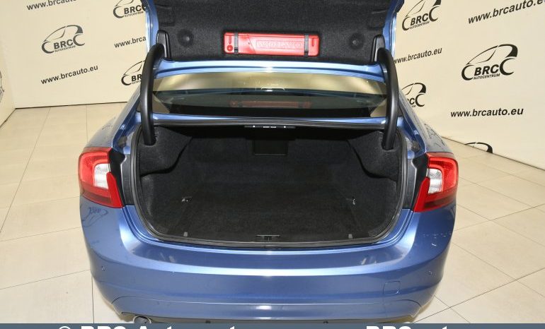 Volvo S60 D3 Automatas 2014 full