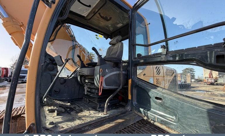 Hyundai R220LC-9A  2015 full