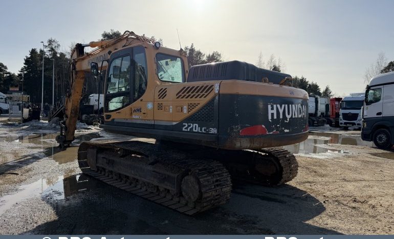 Hyundai R220LC-9A  2015 full